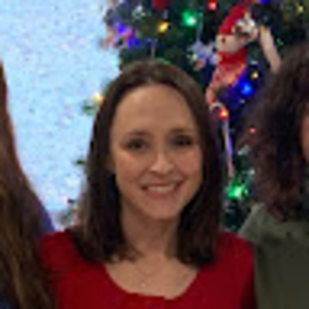 Meet your Posher, Lora